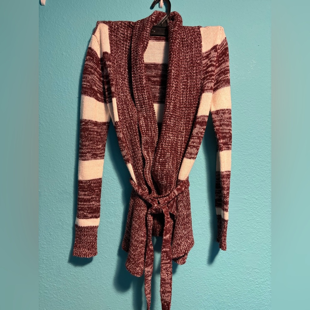 Charlotte Russe Burgundy and Cream Cardigan. Size small. New Without Tags.